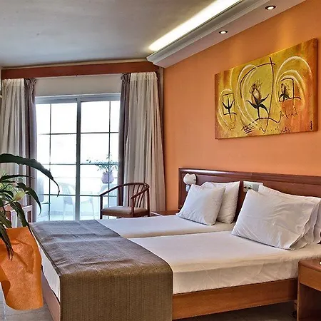 Miramare Bay Hotel