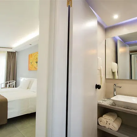 Hotell Miramare Bay Karpathos