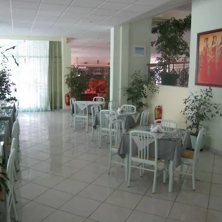 Hotel Miramare Bay 3*