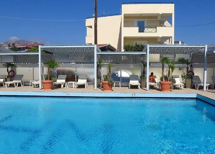 Miramare Bay 3* Cárpatos