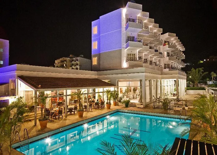 Miramare Bay Hotel 3*