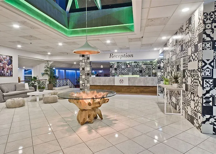 Miramare Bay Cárpatos